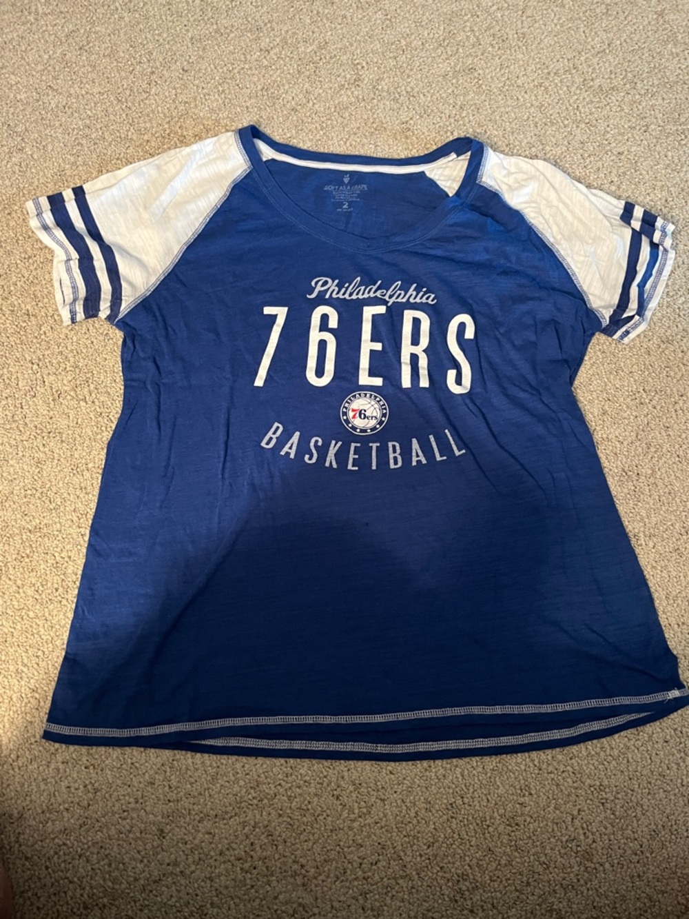 Philadelphia 76ers Women’s Blue Raglan Tee